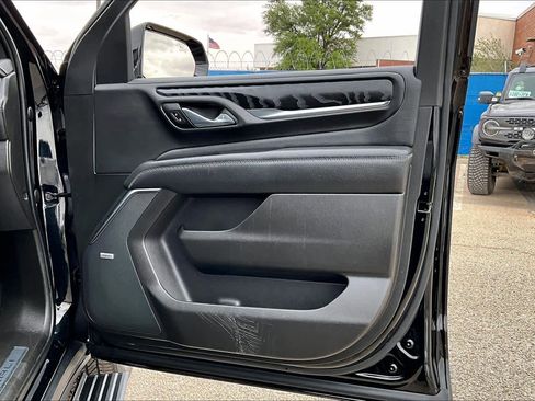 Used 2021 GMC Yukon Denali w/ Denali Premium Package image 22