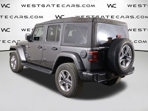 Used 2021 Jeep Wrangler Unlimited Sahara AWD/4WD image 42