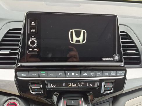 New 2026 Honda Odyssey EX-L image 3