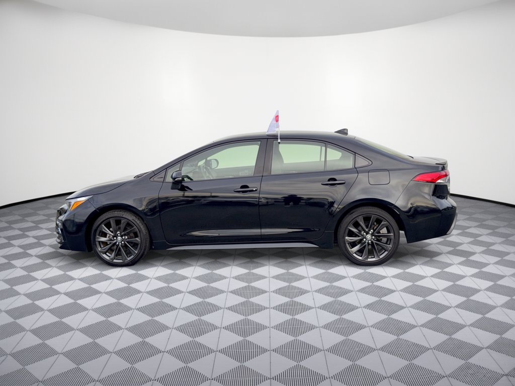 Certified 2024 Toyota Corolla SE FWD image 2