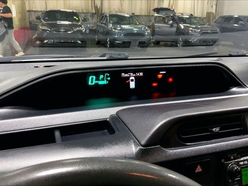 Used 2013 Toyota Prius C Two FWD image 26