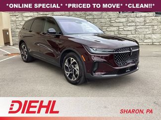 Used 2024 Lincoln Nautilus Premier w/ Jet Appearance Package AWD/4WD video 1