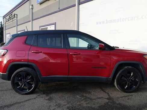 Used 2020 Jeep Compass Latitude AWD/4WD image 7