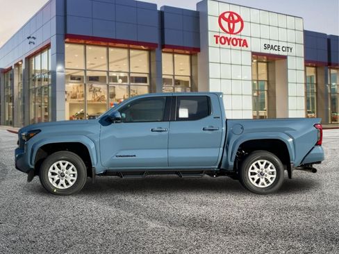 New 2026 Toyota Tacoma SR5 AWD/4WD image 3