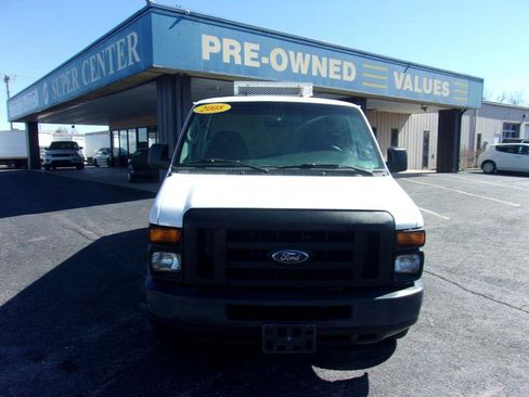 Used 2008 Ford E-150 and Econoline 150 E-150 Commercial image 2