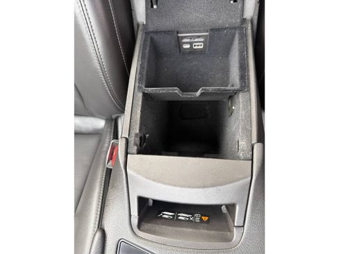 Used 2023 Cadillac XT6 Premium Luxury w/ Technology Package AWD/4WD image 42