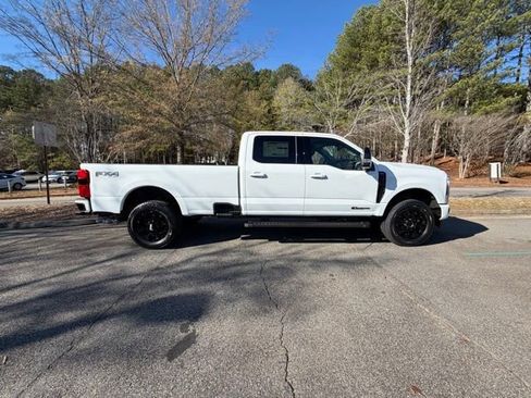 New 2026 Ford F250 Lariat w/ Black Appearance Package image 8
