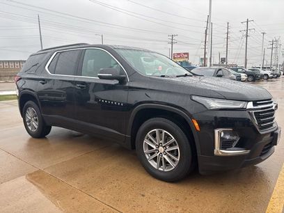 Used 2023 Chevrolet Traverse LT