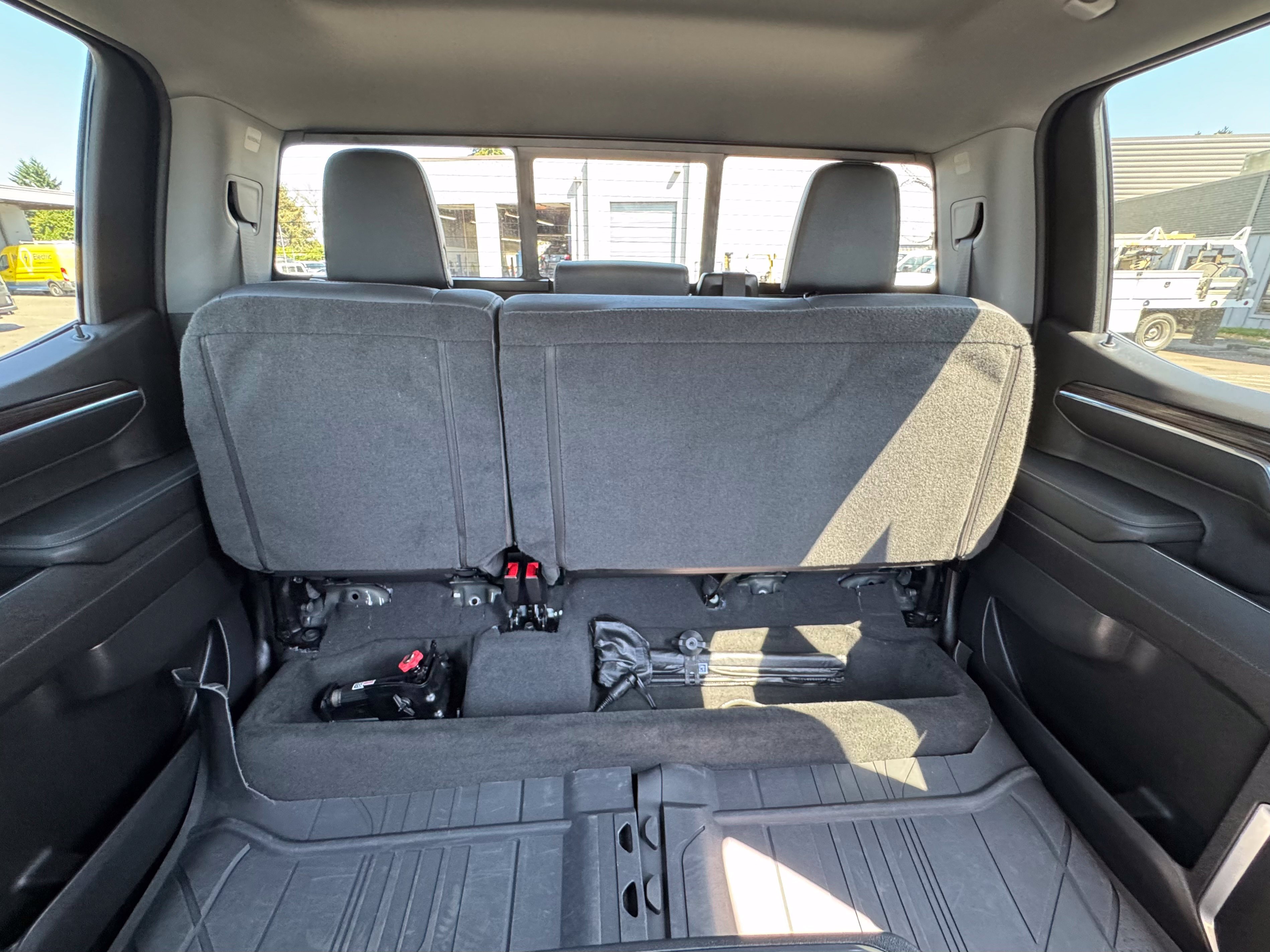 Used 2023 Chevrolet Silverado 1500 RST w/ Convenience Package II AWD/4WD image 35