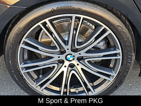 Used 2019 BMW 540i w/ M Sport Package RWD image 12