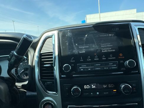Used 2020 Nissan Titan SV w/ SV Convenience Package AWD/4WD image 56