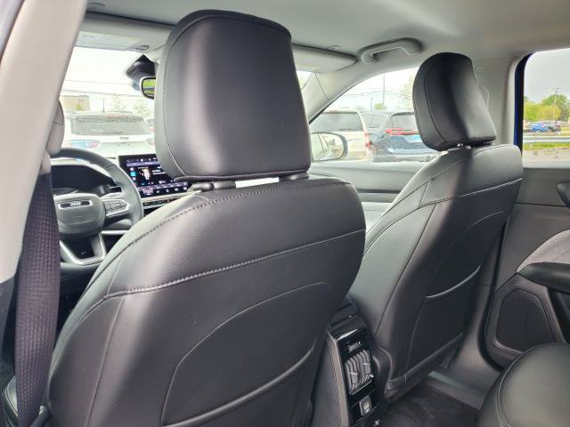 Certified 2022 Jeep Compass Latitude AWD/4WD image 23