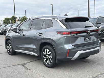New 2025 Volkswagen Tiguan S