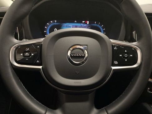 Used 2023 Volvo XC60 B5 Plus w/ Protection Package Premier image 39