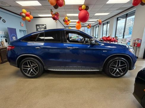 Used 2017 Mercedes-Benz GLE 43 AMG 4MATIC Coupe w/ Parking Assist Package image 16
