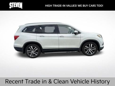 Used 2018 Honda Pilot Touring image 3