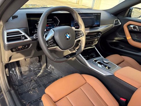 Used 2025 BMW 230i xDrive Coupe w/ Convenience Package AWD/4WD image 15