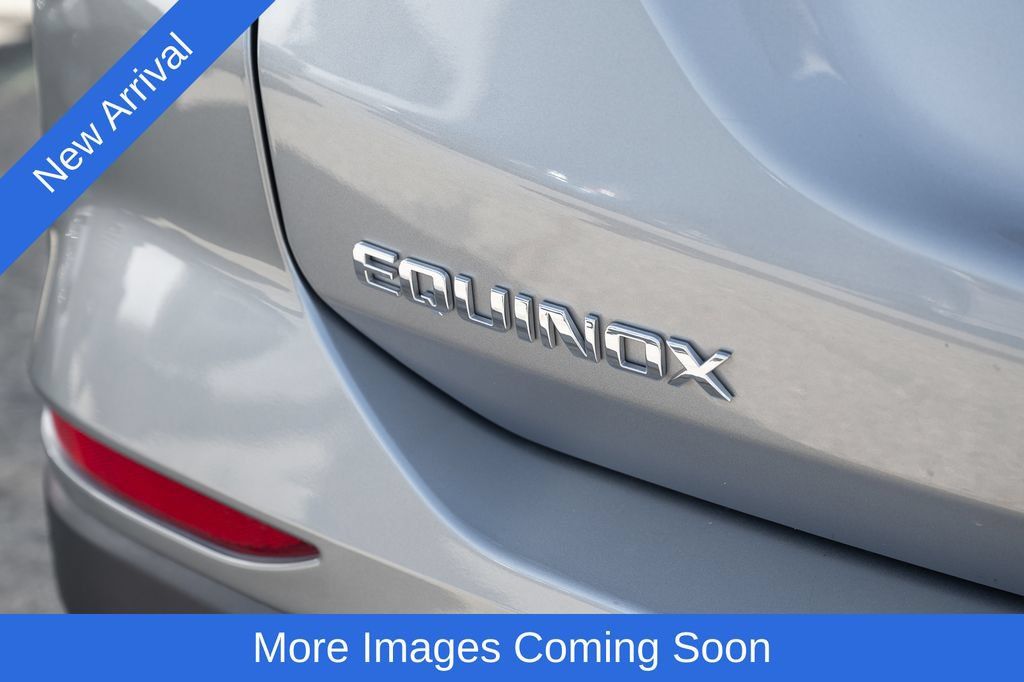 Used 2024 Chevrolet Equinox LT AWD/4WD image 10