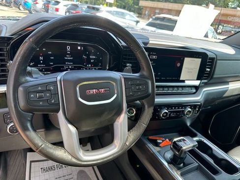 Used 2022 GMC Sierra 1500 SLT w/ SLT Premium Plus Package AWD/4WD image 20