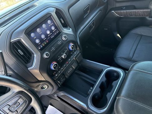 Used 2023 GMC Sierra 2500 Denali image 14