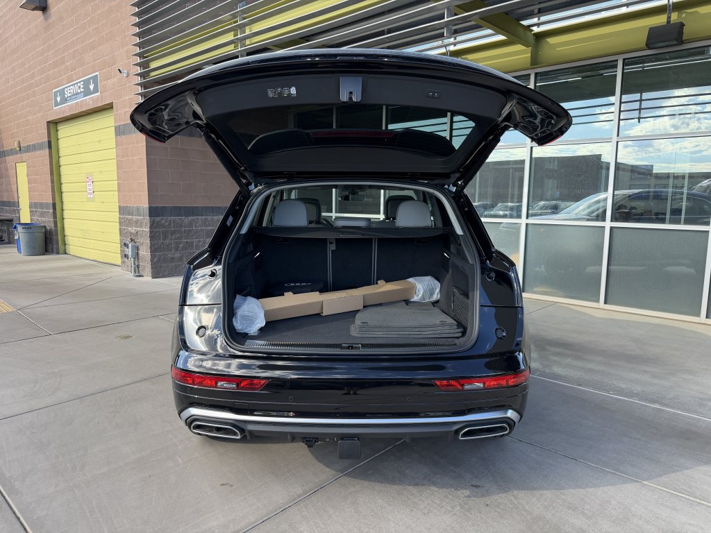 Used 2025 Audi Q5 e Premium AWD/4WD image 35