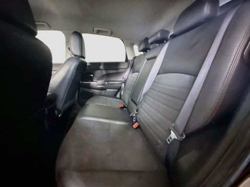 Used 2022 Mitsubishi Outlander Sport SE FWD image 25