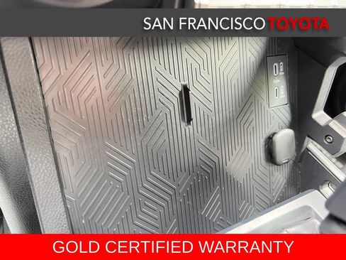 Certified 2025 Toyota Tacoma TRD Off-Road AWD/4WD image 25