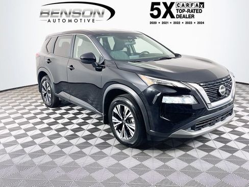 Used 2023 Nissan Rogue SV FWD image 1