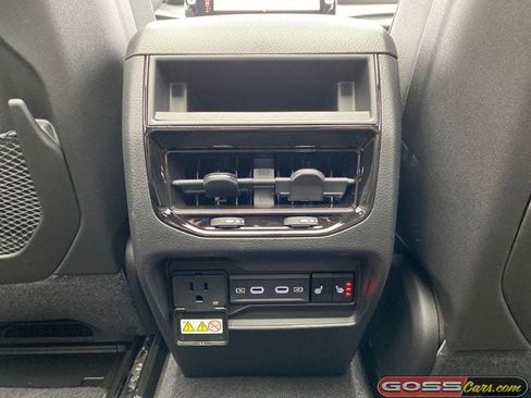 New 2026 Jeep Grand Cherokee Limited image 23