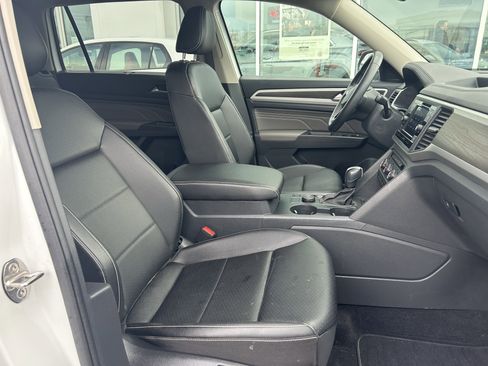 Certified 2023 Volkswagen Atlas SE image 25