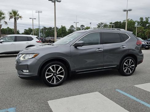 Used 2019 Nissan Rogue SL w/ Premium Package AWD/4WD image 2