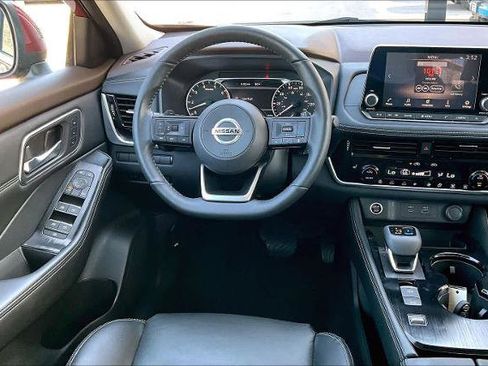 Certified 2021 Nissan Rogue SL image 6