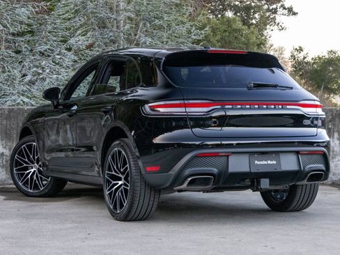 New 2026 Porsche Macan AWD/4WD image 3