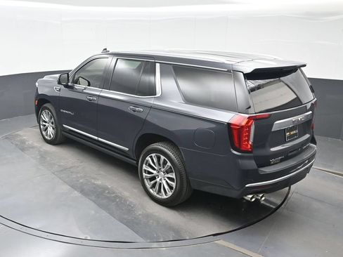 Used 2021 GMC Yukon Denali w/ Denali Premium Package AWD/4WD image 19