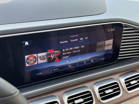 New 2026 Mercedes-Benz GLE 350 4MATIC image 23