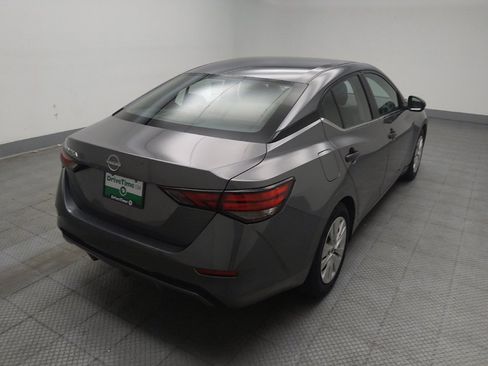 Used 2024 Nissan Sentra S FWD image 9