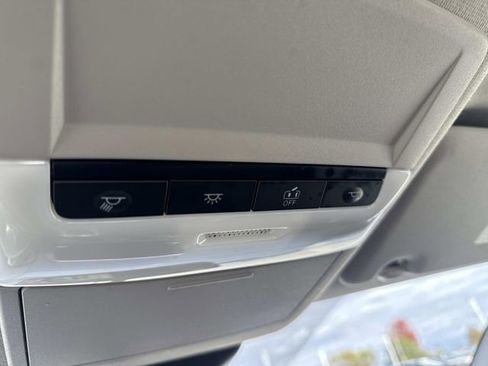 Used 2022 Nissan Sentra SR w/ Electronics Package image 25