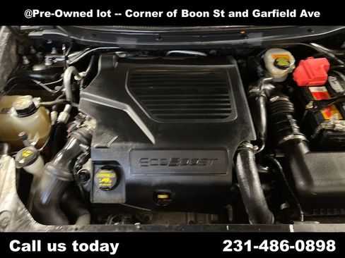 Used 2014 Lincoln MKT AWD w/ Equipment Group 201A image 16