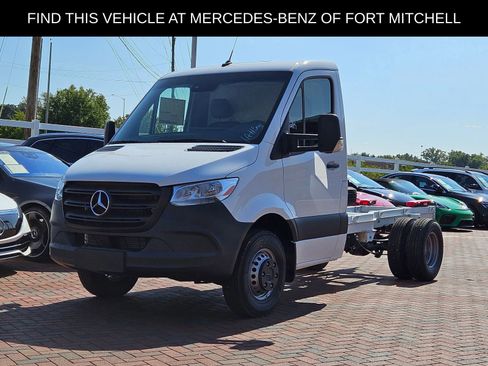 New 2024 Mercedes-Benz Sprinter 3500 image 1