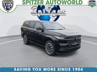 Used 2025 Lincoln Navigator Black Label AWD/4WD video 2