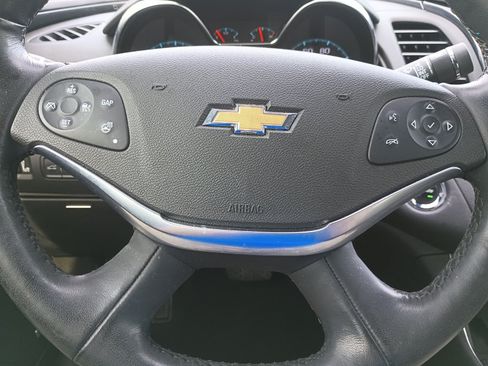Used 2019 Chevrolet Impala Premier w/ Premier Confidence Package FWD image 16