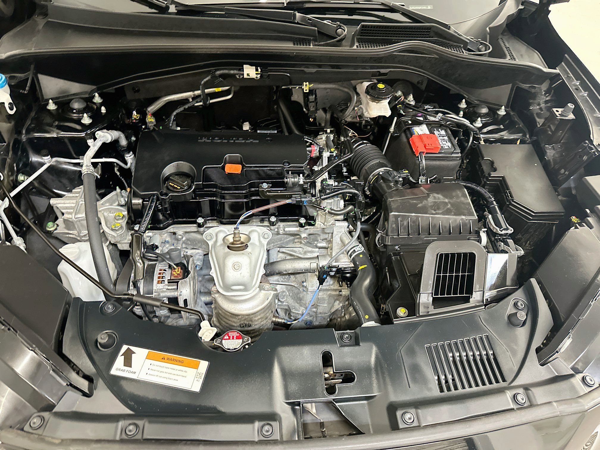 Used 2025 Honda HR-V LX image 33