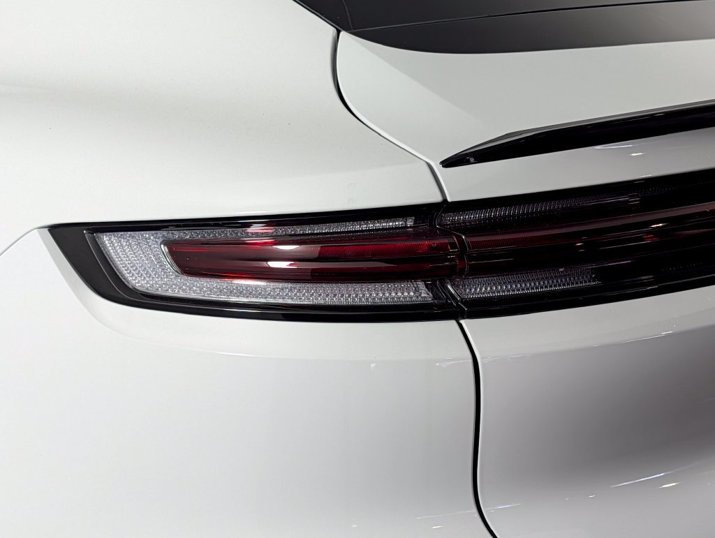 Certified 2026 Porsche Cayenne Coupe AWD/4WD image 16