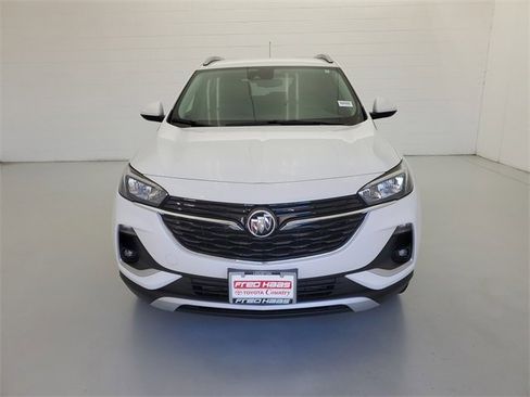 Used 2020 Buick Encore GX Select image 3