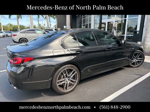Used 2022 BMW M5 w/ Executive Package AWD/4WD image 4