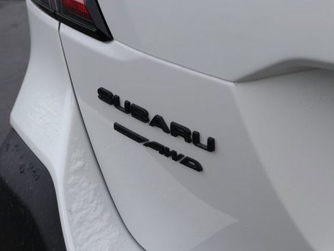 Used 2025 Subaru Outback Onyx Edition image 12