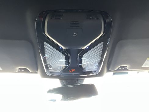 Used 2022 BMW M4 Competition w/ Executive Package RWD image 20