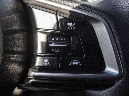 Used 2019 Subaru Outback 2.5i Limited w/ Popular Package #2 image 16