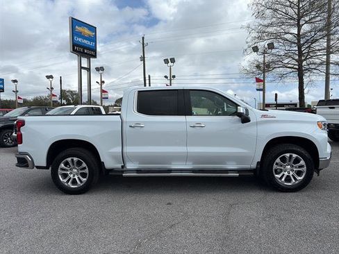 New 2026 Chevrolet Silverado 1500 LTZ w/ LTZ Premium Package image 8
