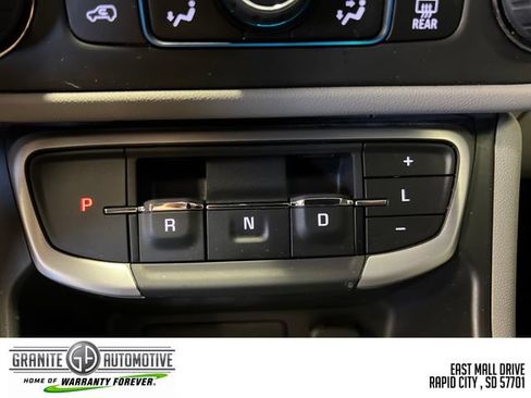Used 2023 GMC Terrain SLE w/ Driver Convenience Package AWD/4WD image 27